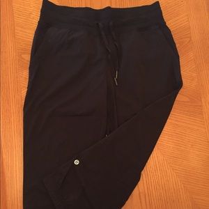 Lululemon DS crops